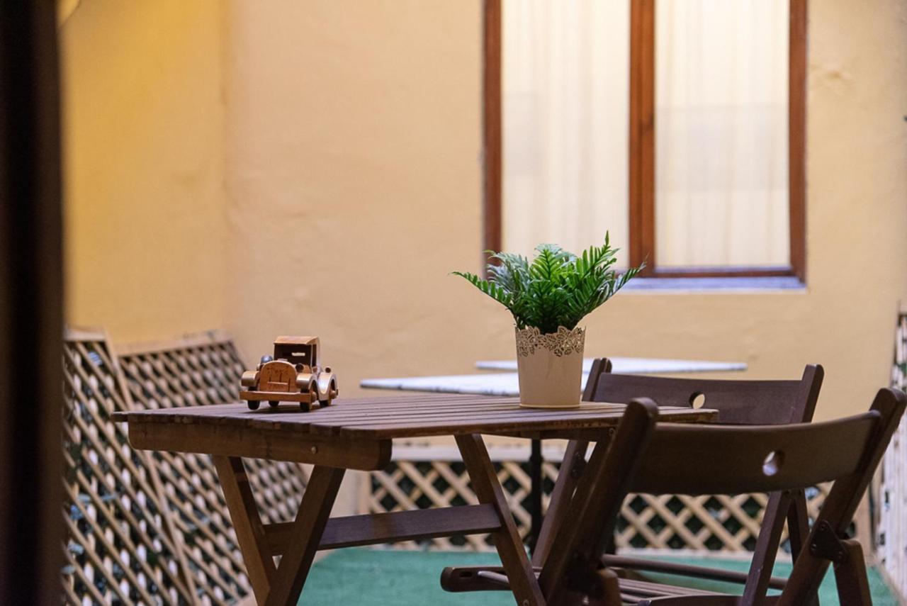 Coco Places Soggiorno Panerai, Centro Storico Флоренция Экстерьер фото