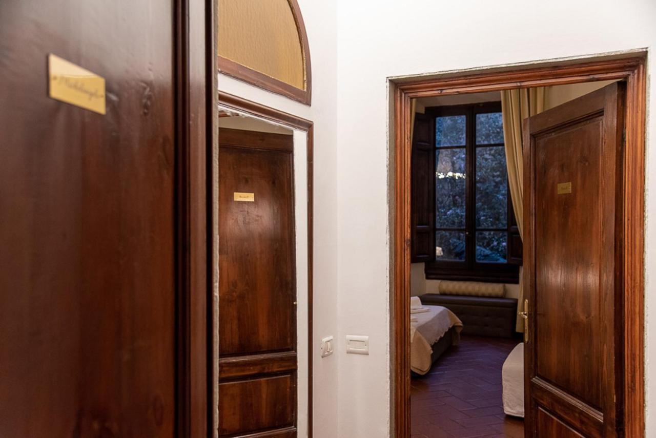 Coco Places Soggiorno Panerai, Centro Storico Флоренция Экстерьер фото