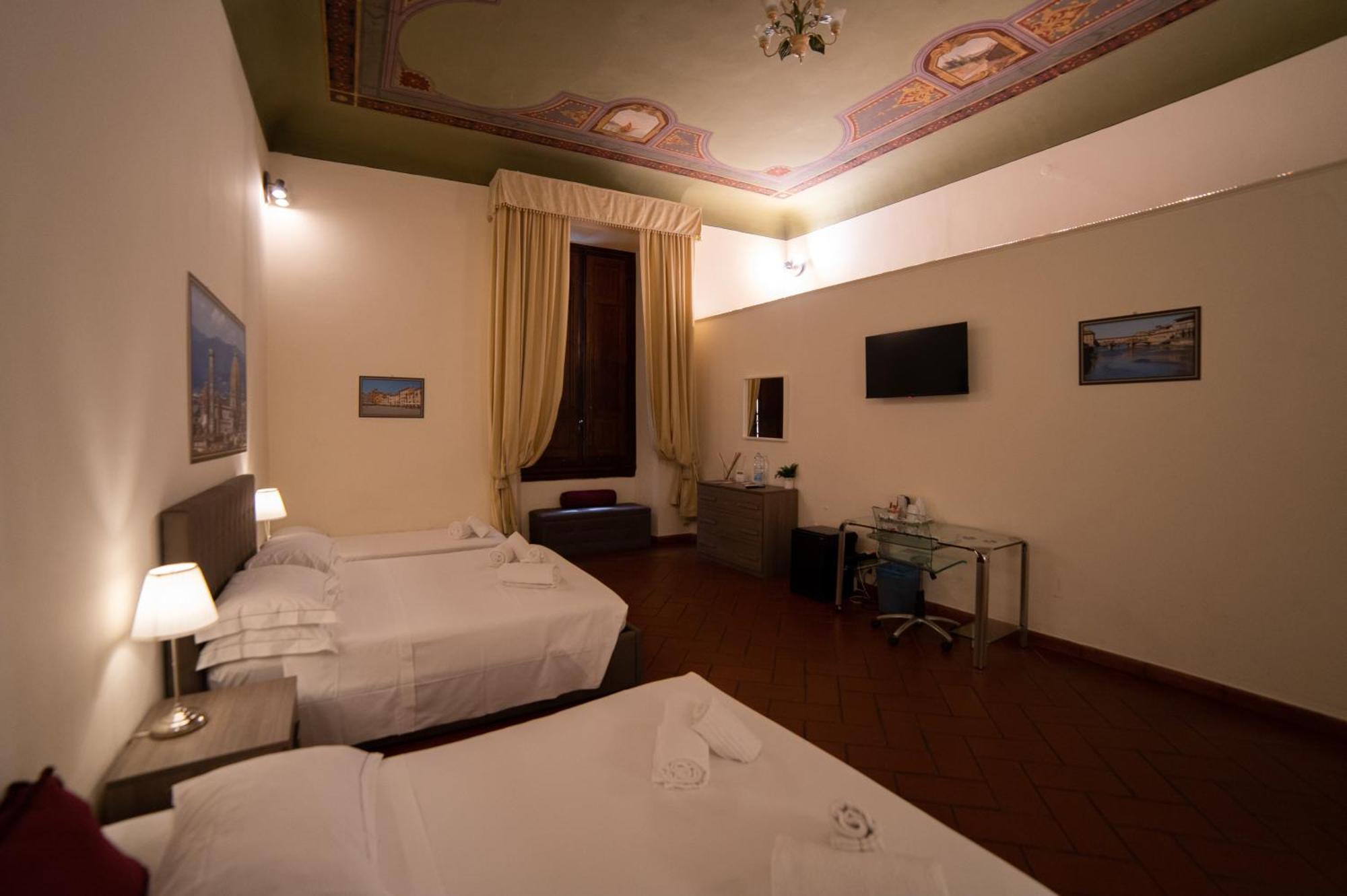 Coco Places Soggiorno Panerai, Centro Storico Флоренция Экстерьер фото